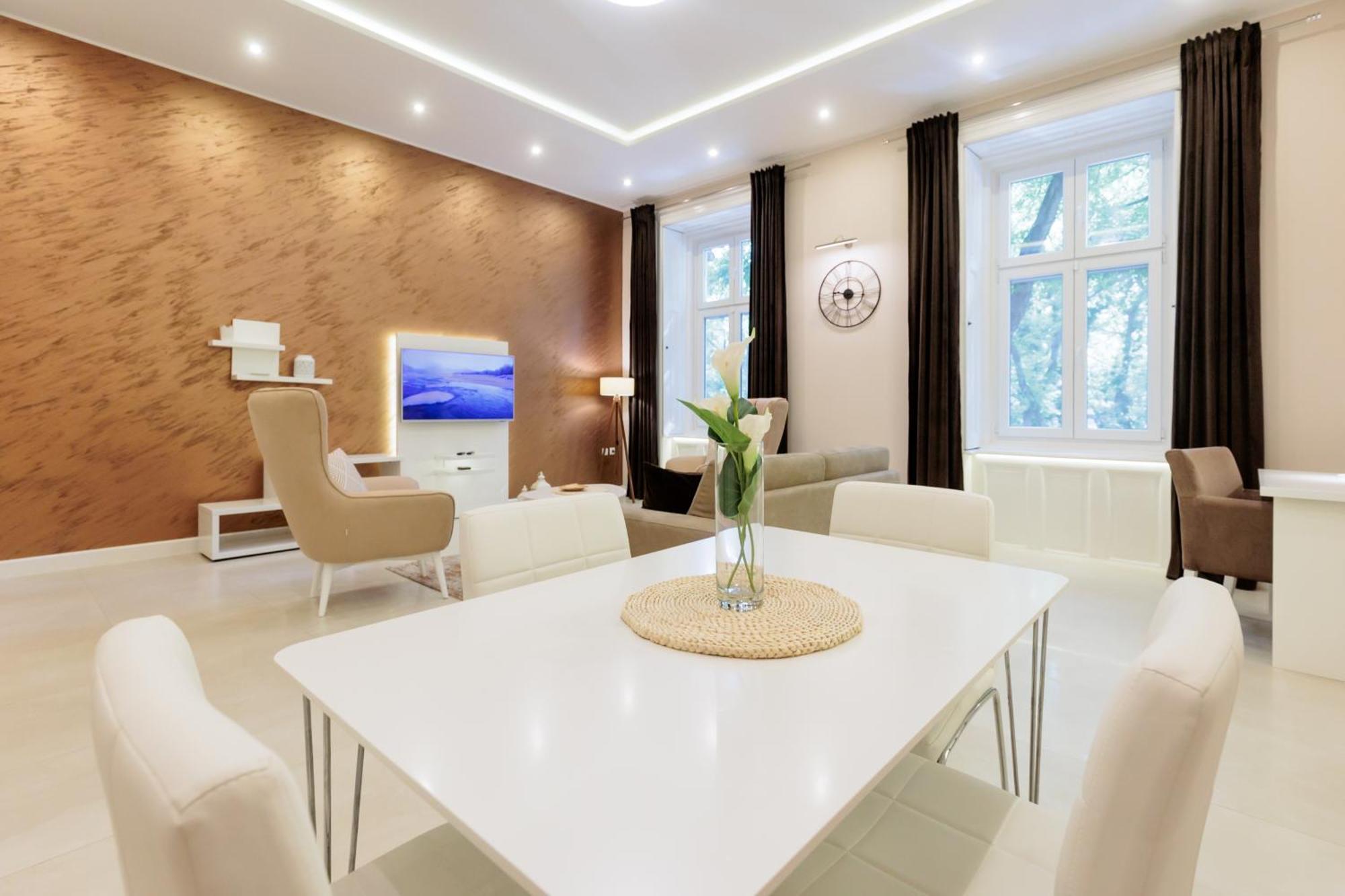 Apartman Mirakul Subotica Exterior photo