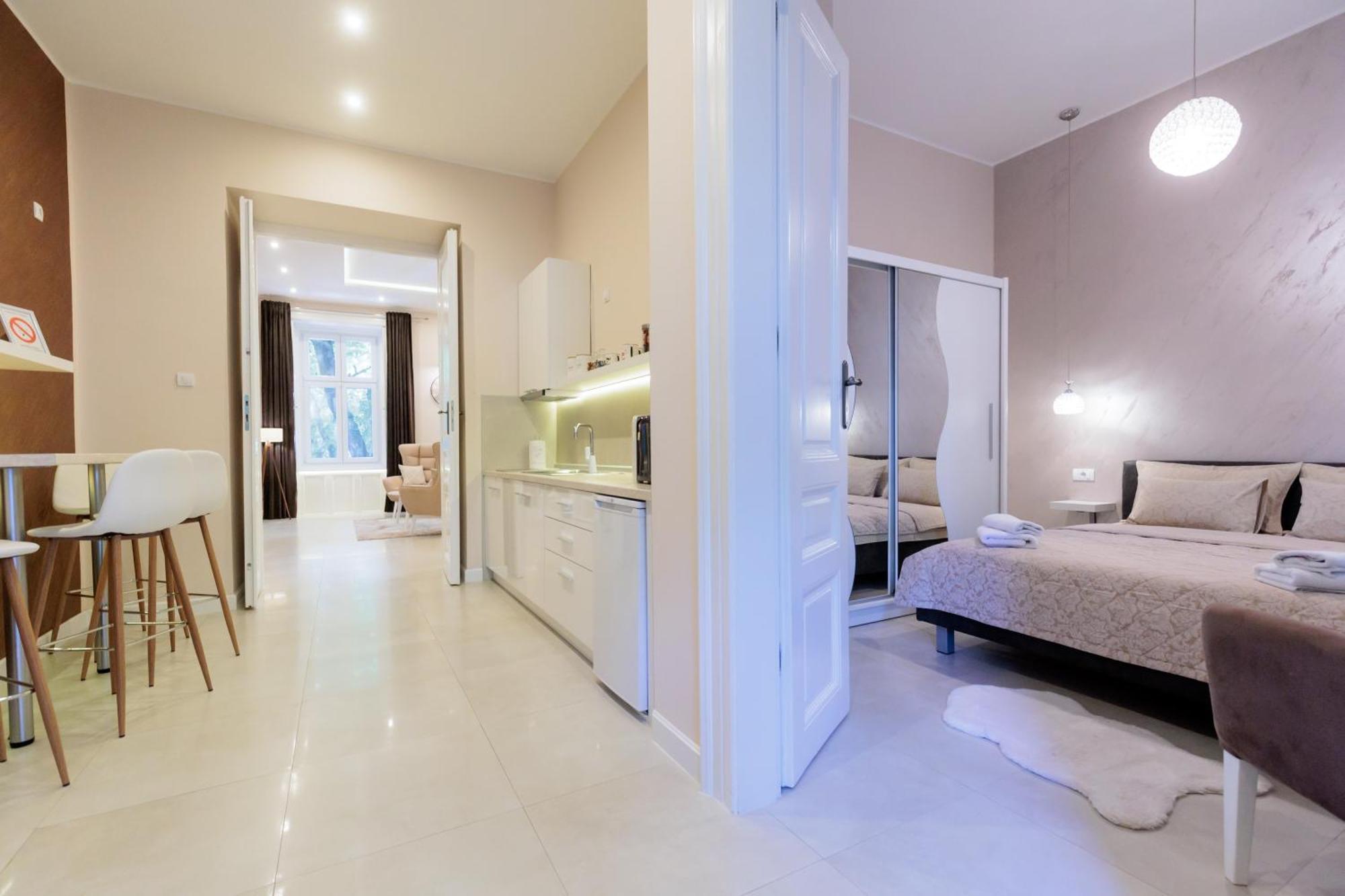 Apartman Mirakul Subotica Exterior photo